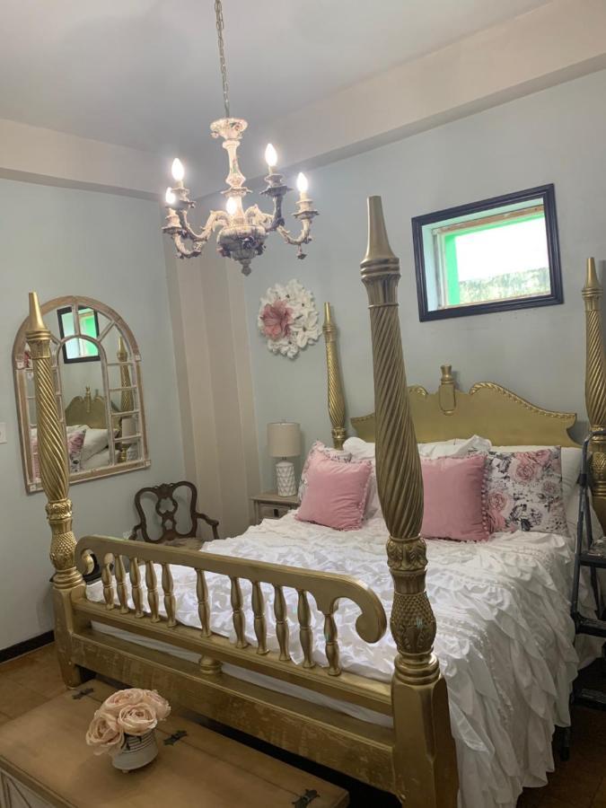 The Suites & Vintage Apartment At Casa Of Essence In Heart Of Old San Juan Exterior photo