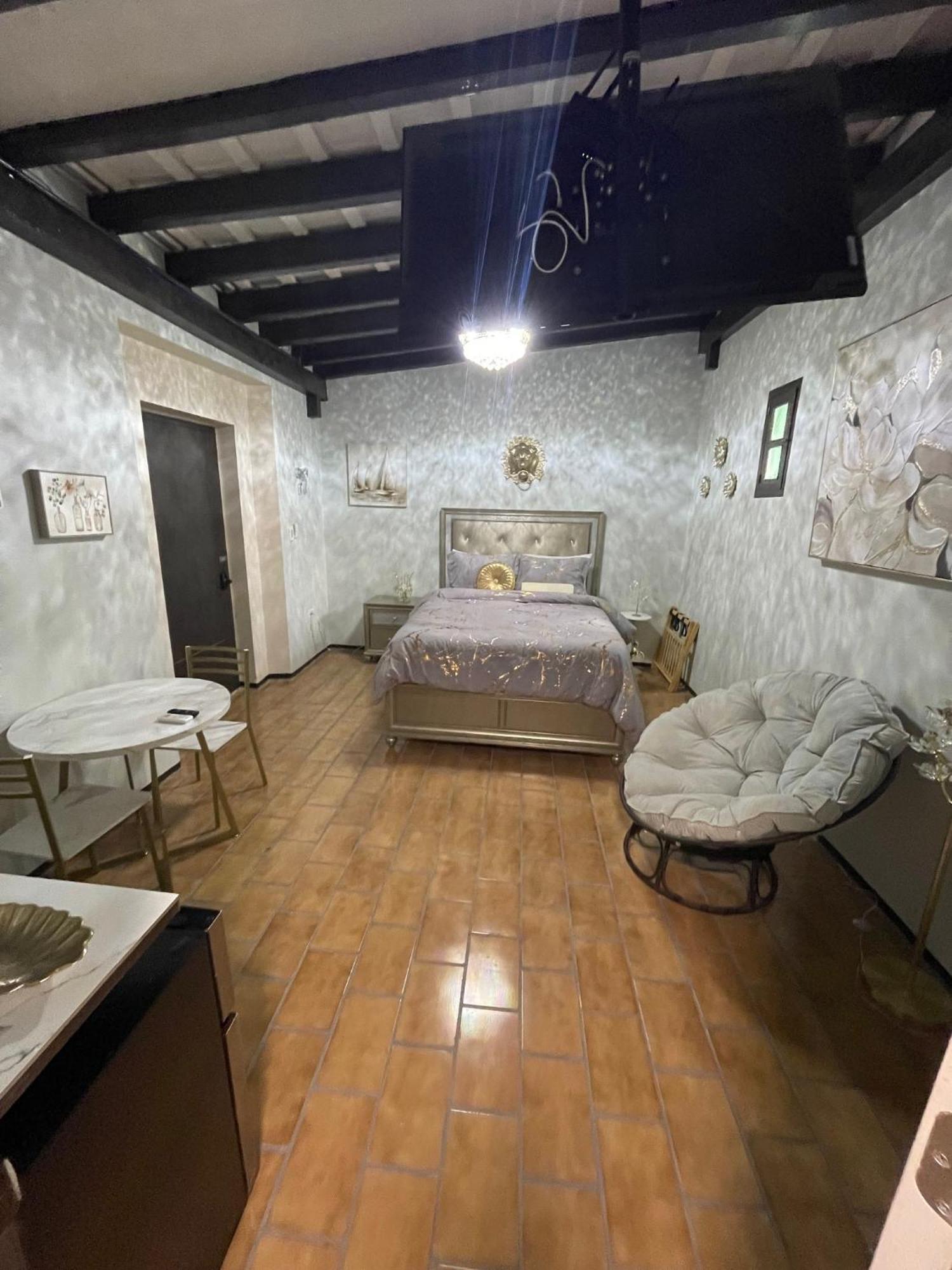 The Suites & Vintage Apartment At Casa Of Essence In Heart Of Old San Juan Exterior photo